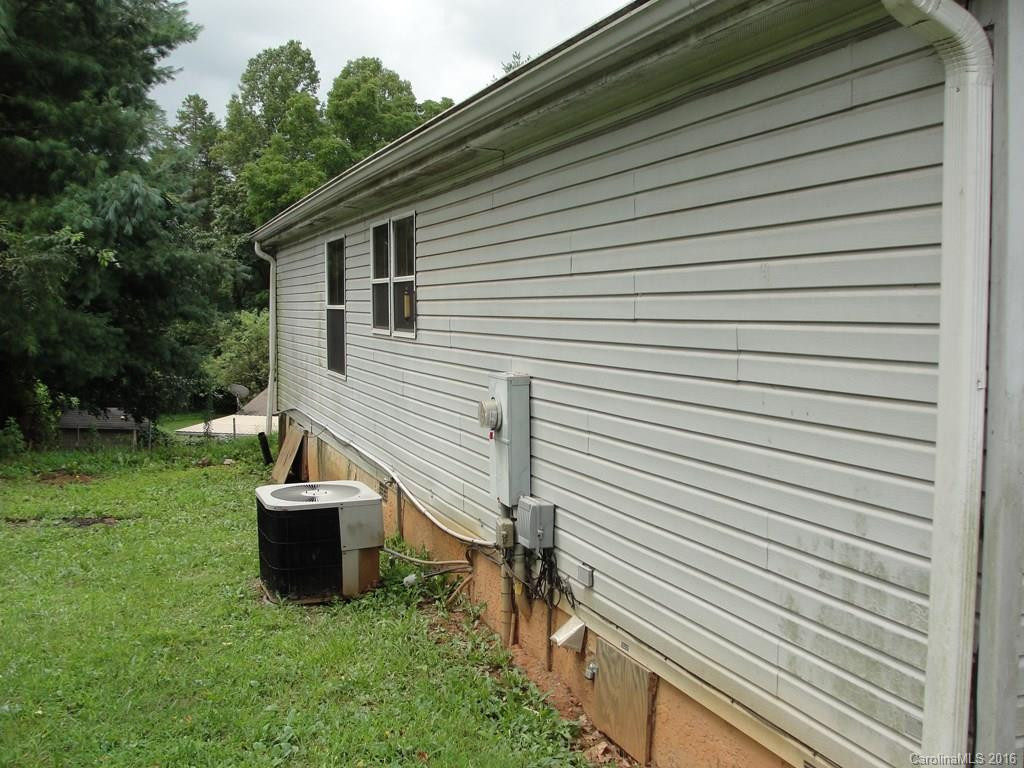 1008 Jenkins Valley Road - Photo 12