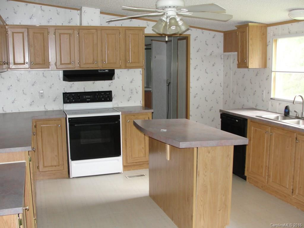 1008 Jenkins Valley Road - Photo 4