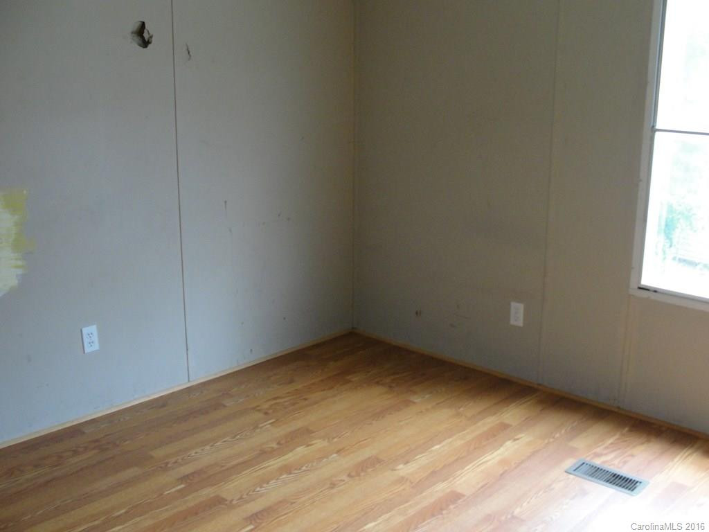 1008 Jenkins Valley Road - Photo 6