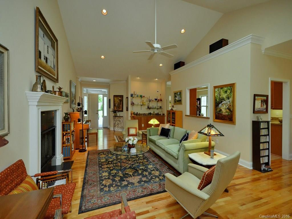 220 Waterside Drive #17 - Photo 4