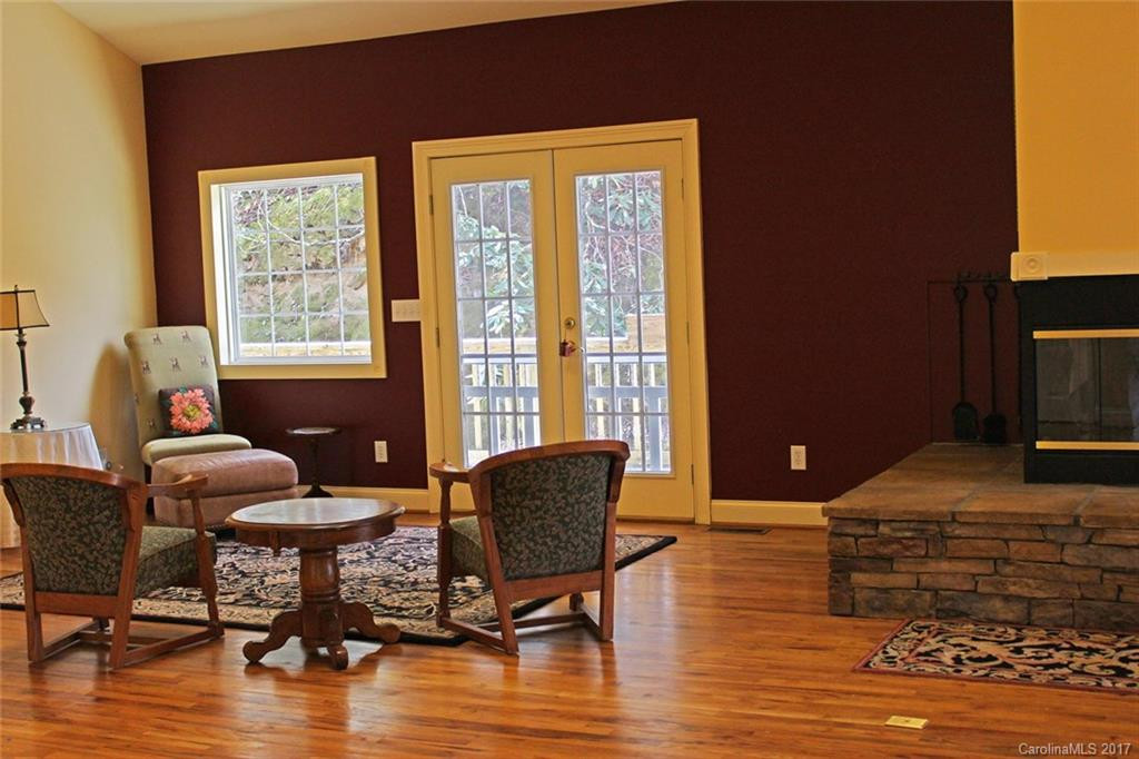 258 Aberdeen Lane - Photo 4