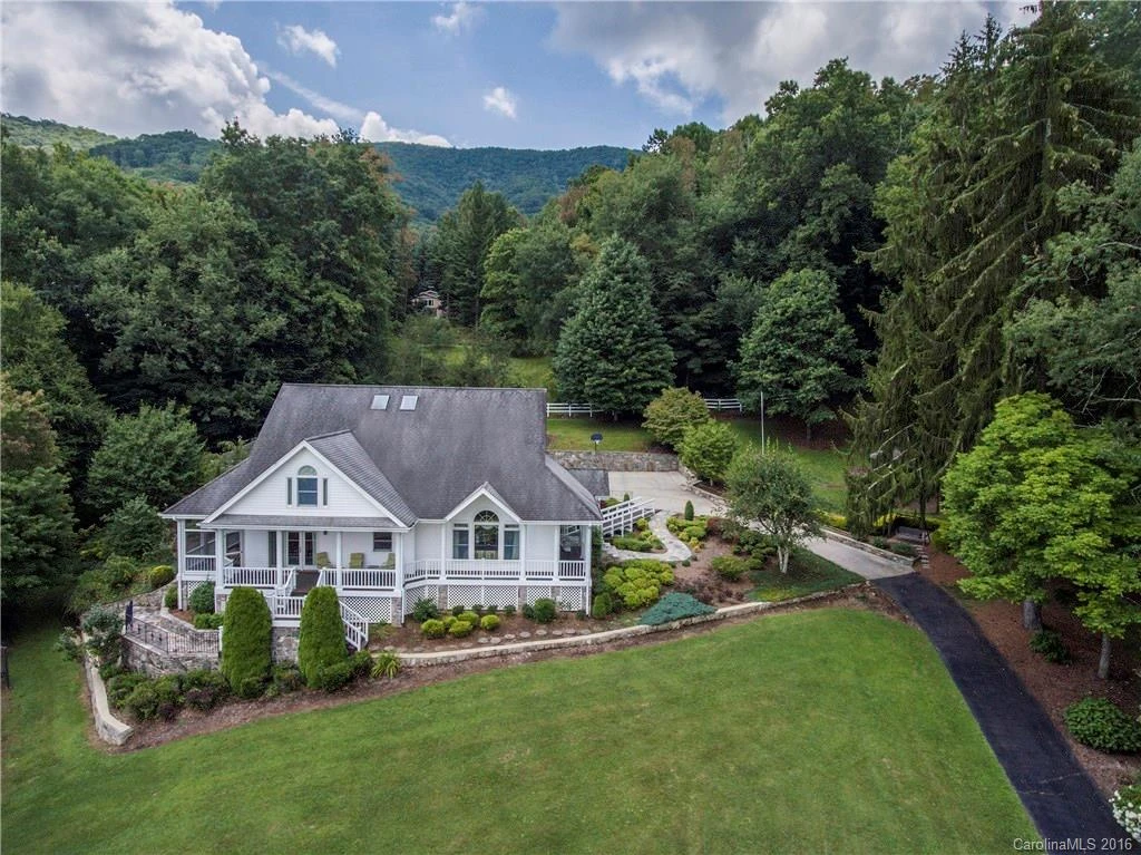 1180 Saunook Road