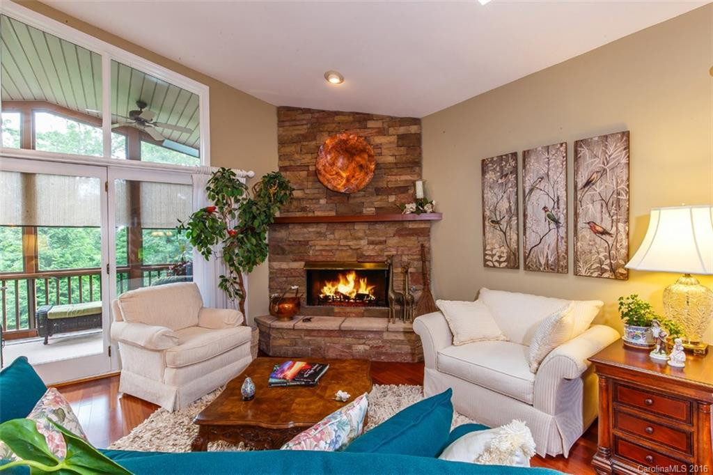 572 Qualla Circle #L56/U68 - Photo 3