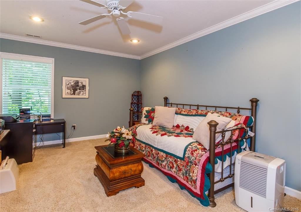 572 Qualla Circle #L56/U68 - Photo 21