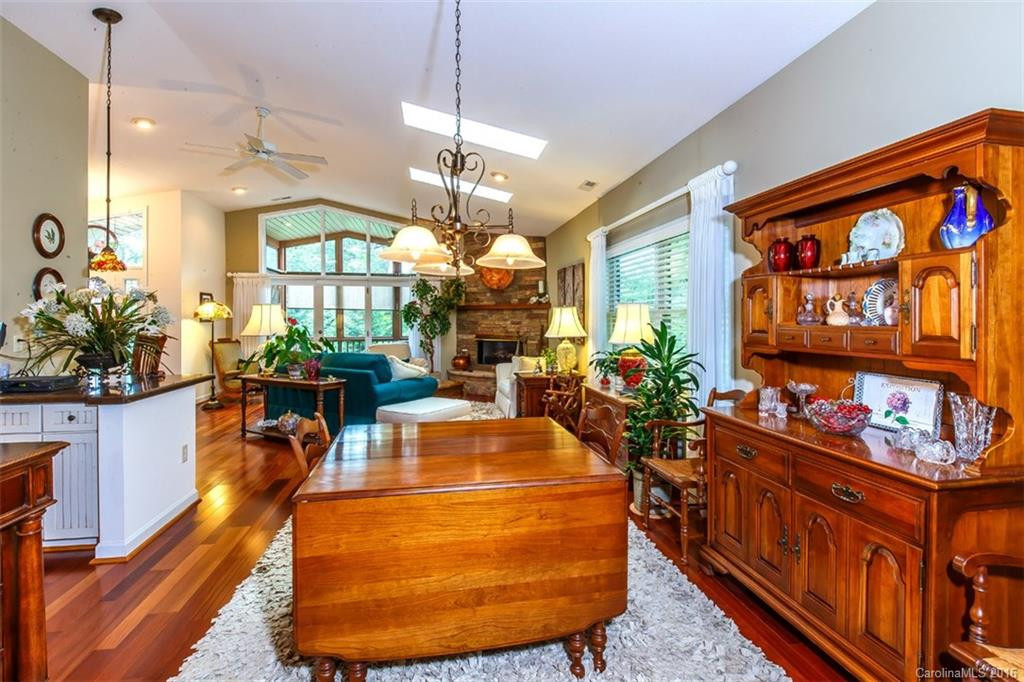 572 Qualla Circle #L56/U68 - Photo 5