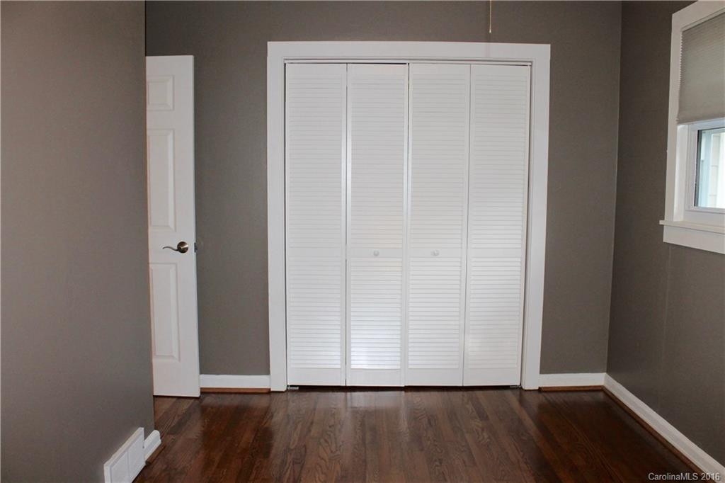 306 Turnpike Road - Photo 16