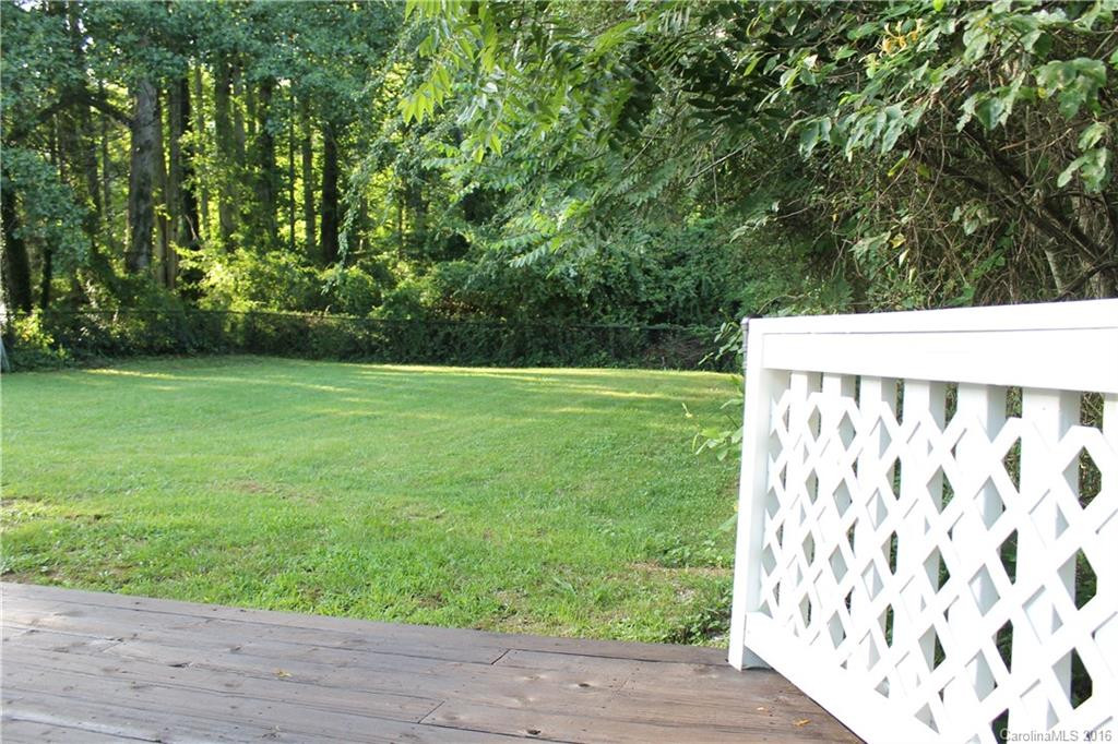 306 Turnpike Road - Photo 5