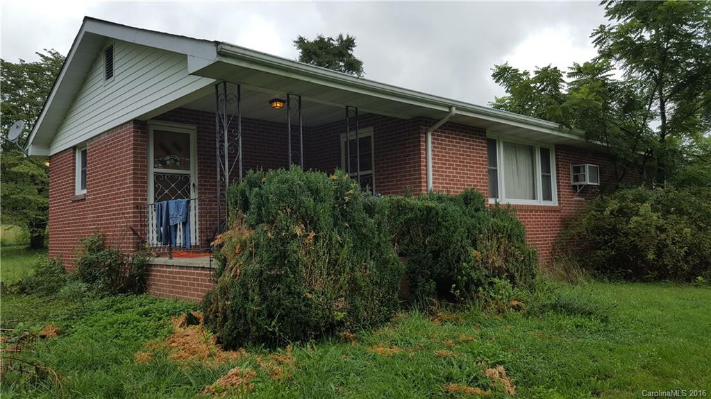 271 King Circle - Photo 3