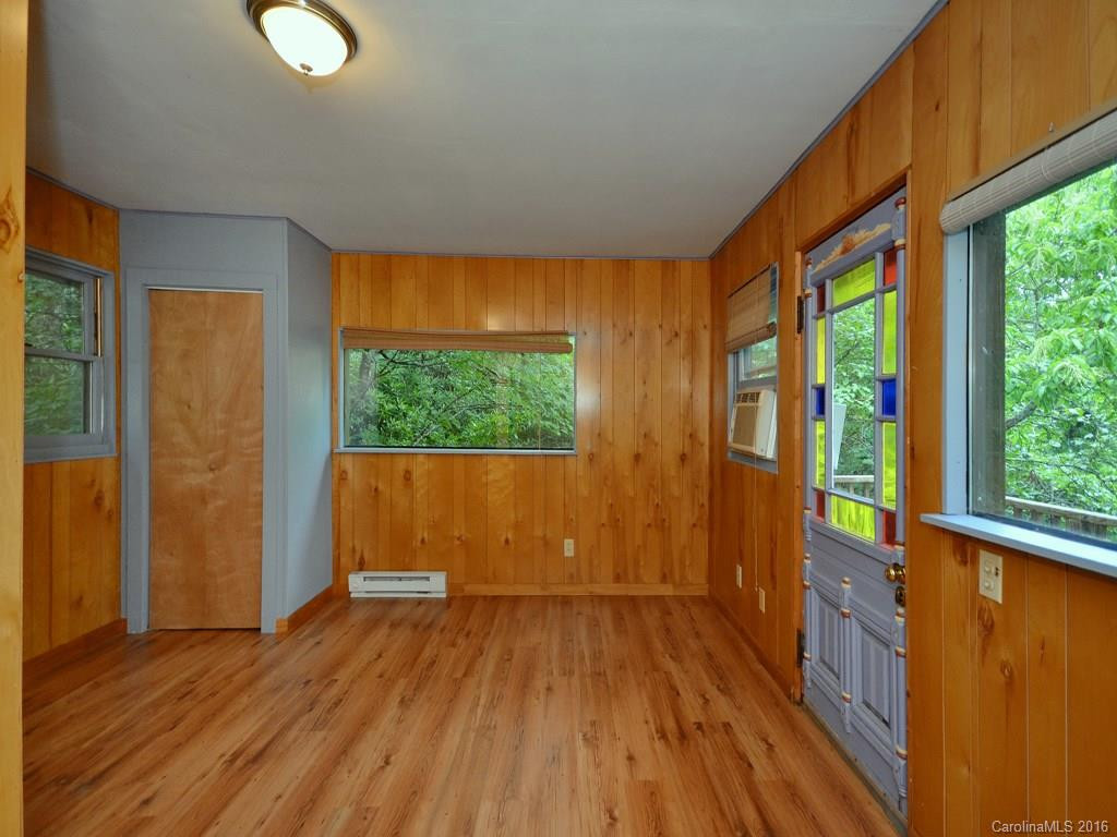 250 Tessie Lane - Photo 5