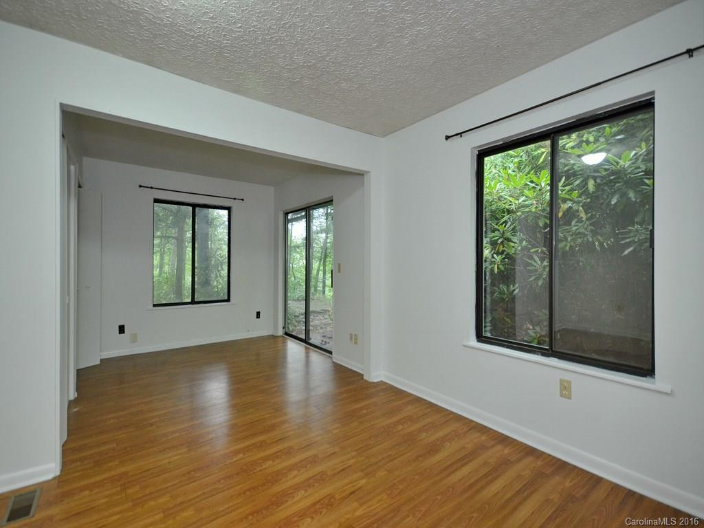250 Tessie Lane - Photo 6