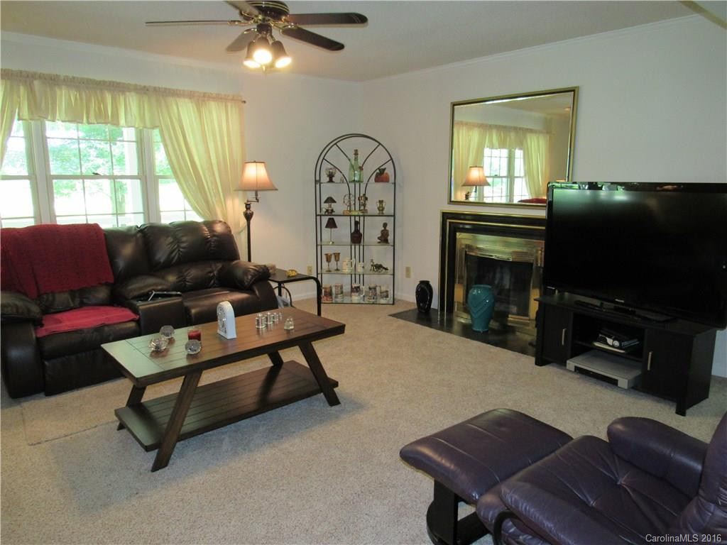 182 Driftwood Lane - Photo 5