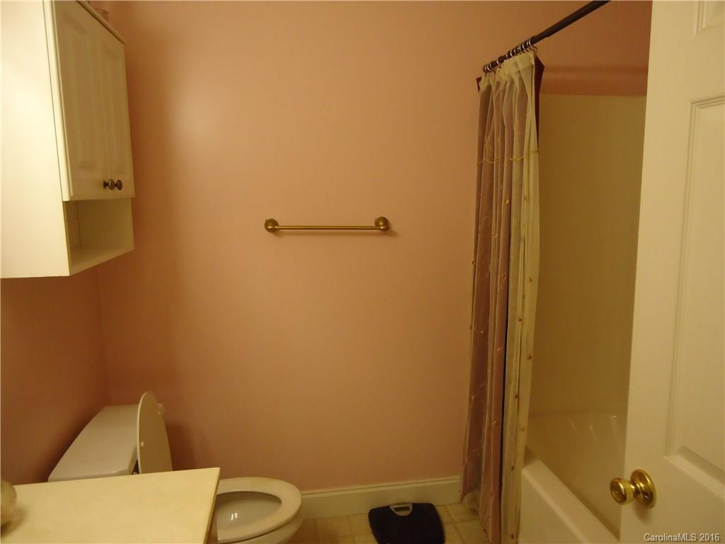 825 9th Avenue - Photo 16