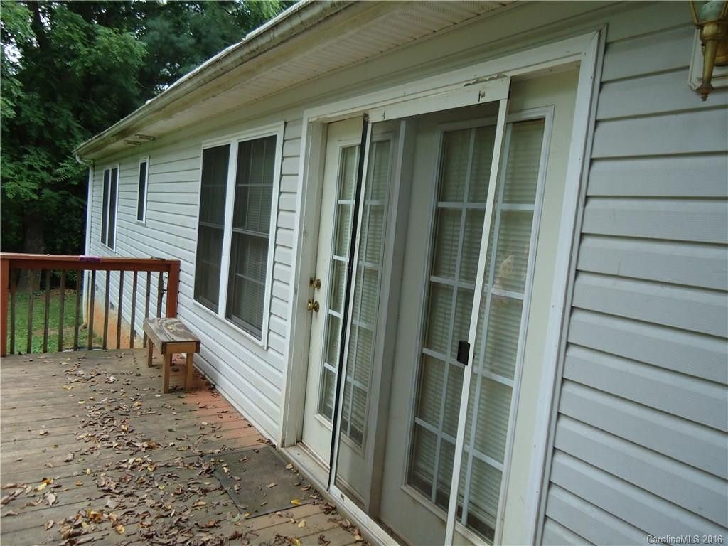 825 9th Avenue - Photo 5