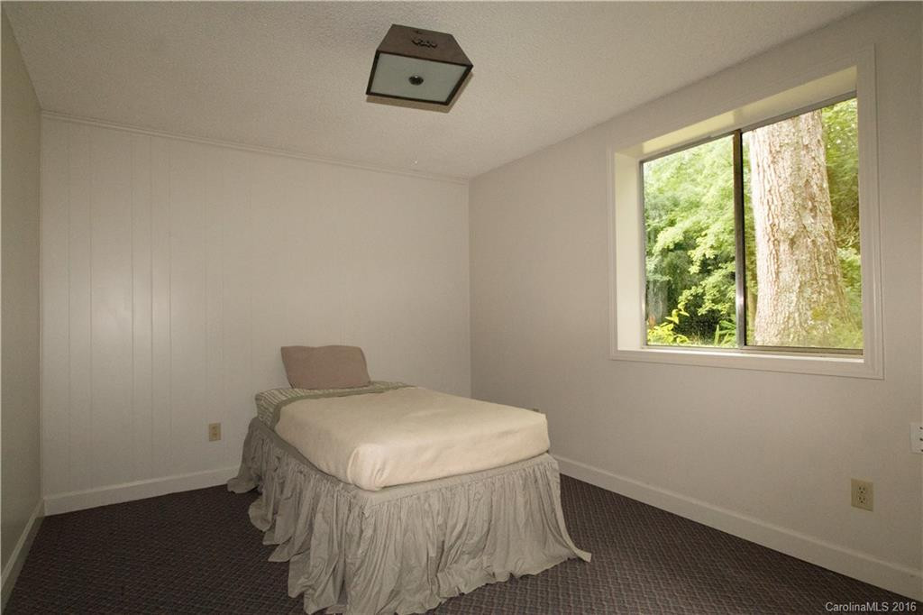 1621 Greenville Highway - Photo 18