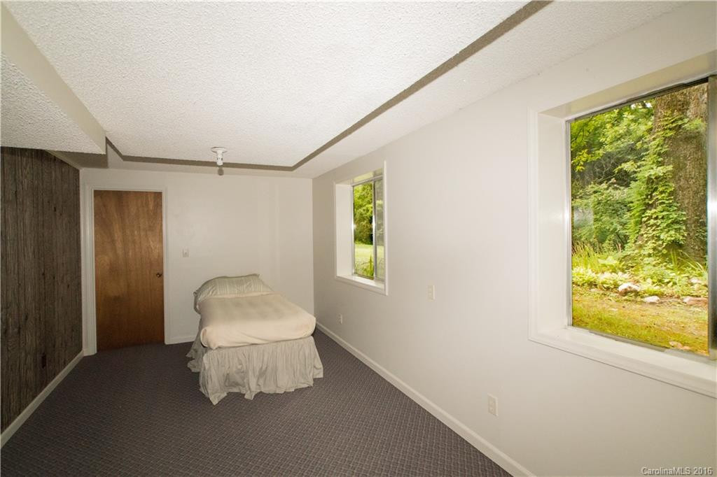 1621 Greenville Highway - Photo 19