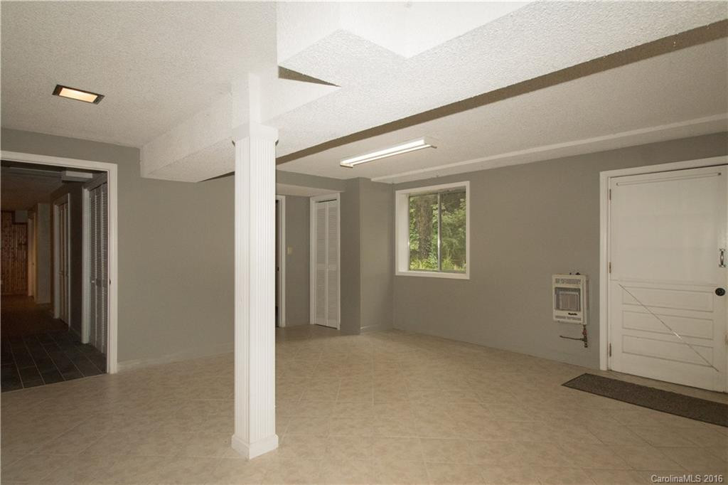 1621 Greenville Highway - Photo 20