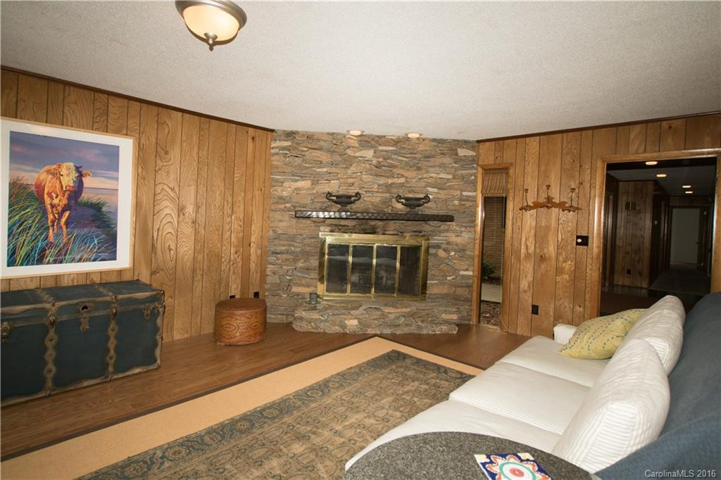 1621 Greenville Highway - Photo 3