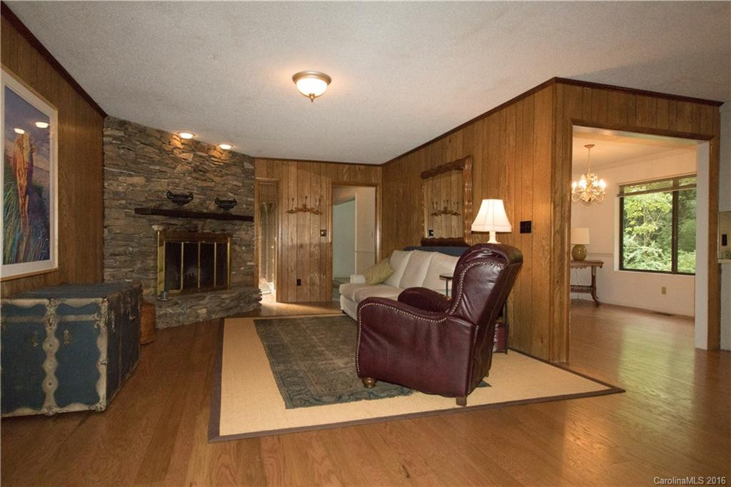 1621 Greenville Highway - Photo 4