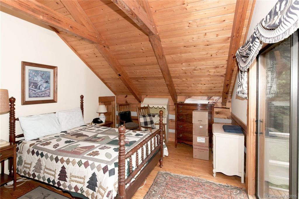 1200 Bearwallow Road - Photo 11