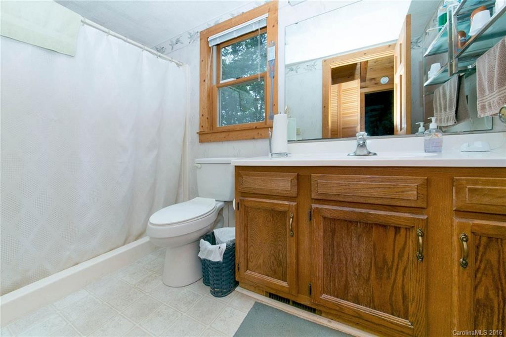 1200 Bearwallow Road - Photo 8