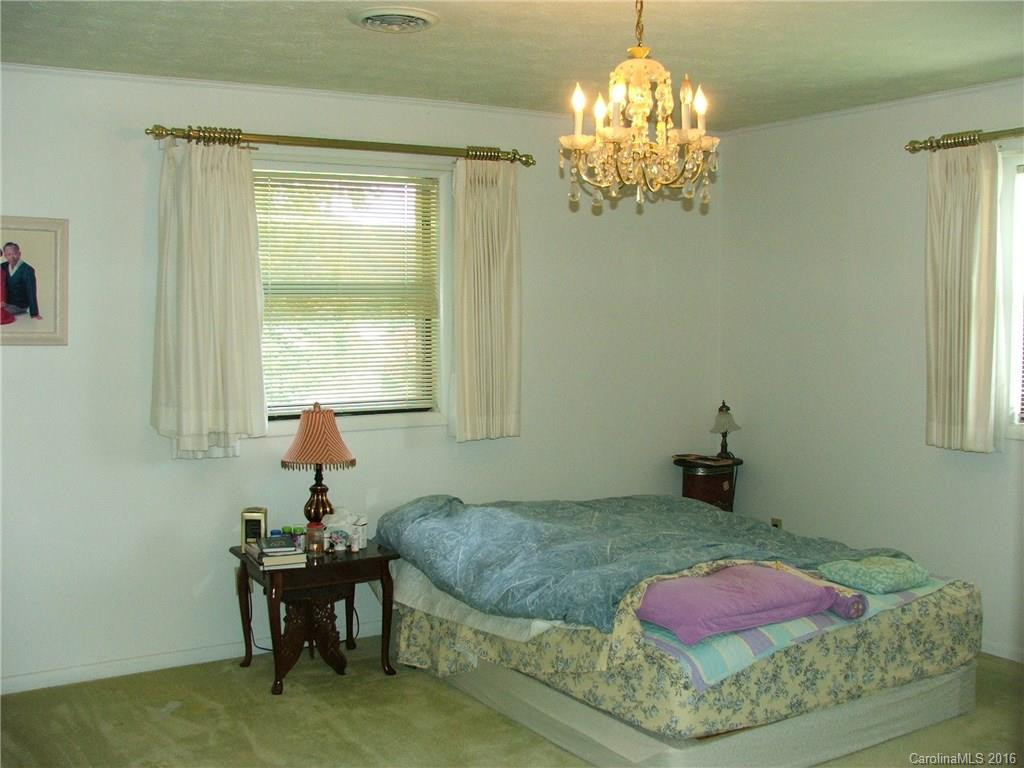103 Oakwood Place #3 - Photo 5