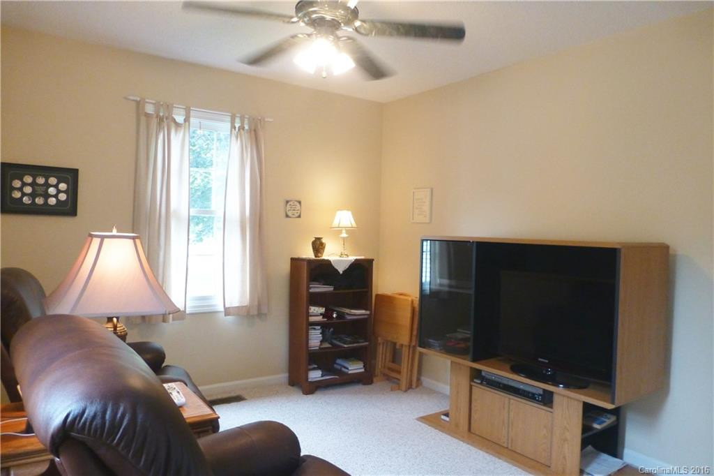 2665 Middleton Circle - Photo 19