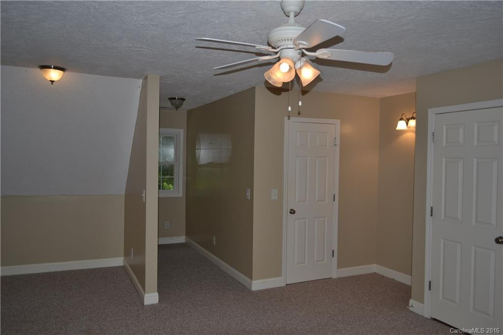 71 Beechwood Drive #17 - Photo 13