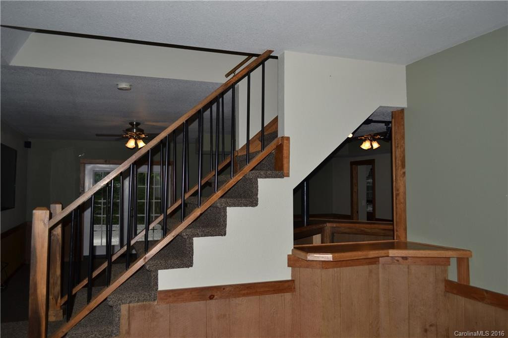 71 Beechwood Drive #17 - Photo 15