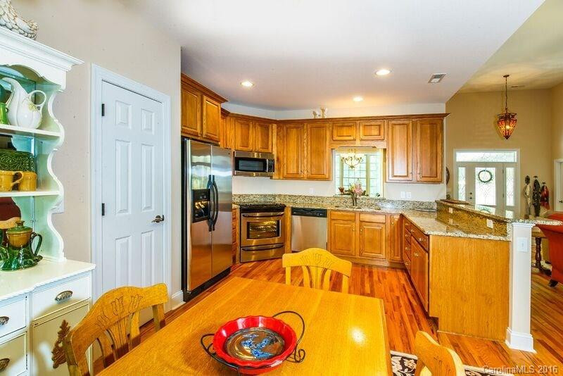 141 Tsisdu Court - Photo 8