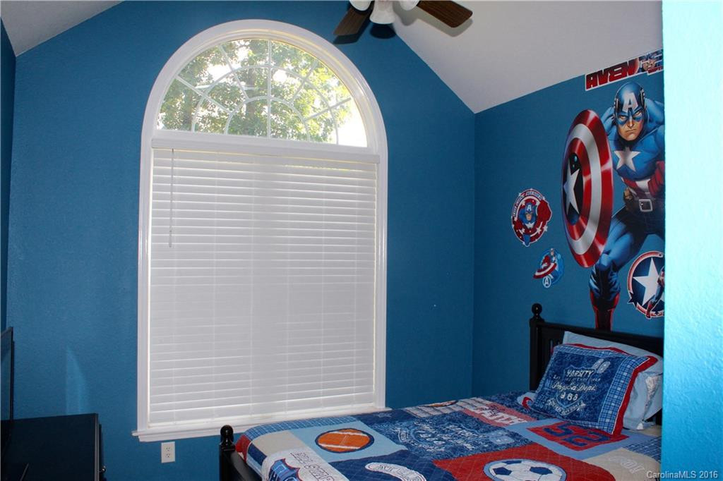 182 Hutchins Drive - Photo 19
