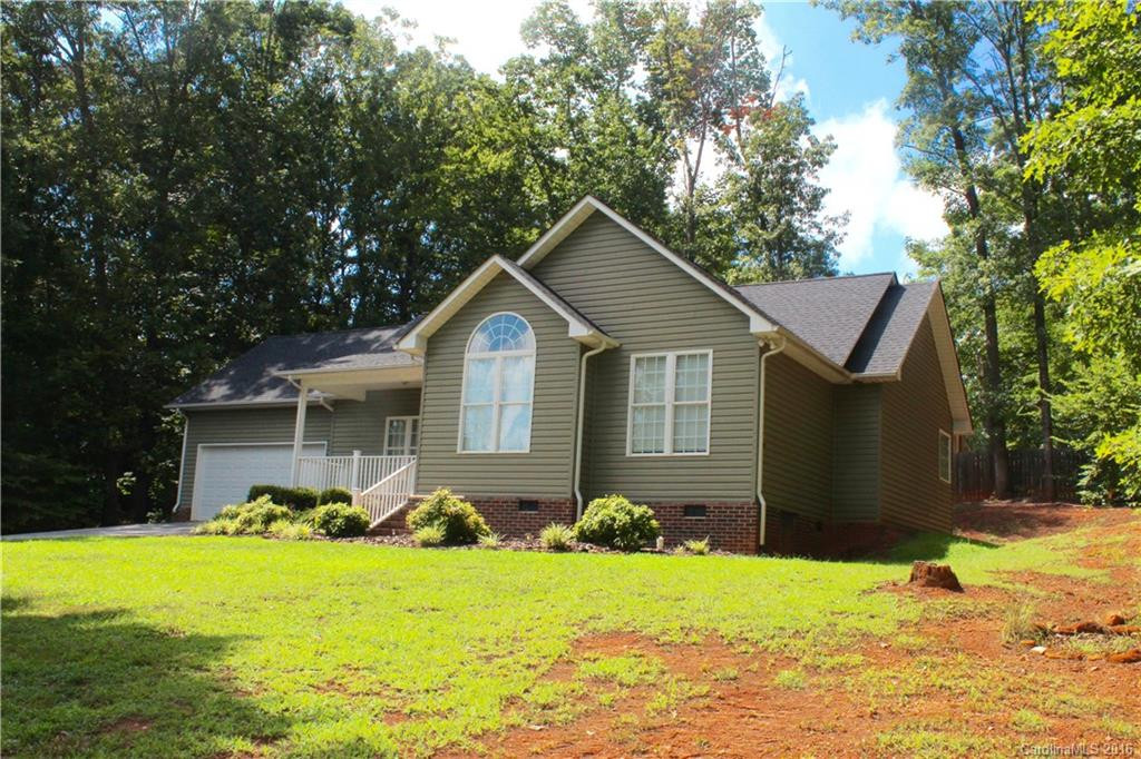 182 Hutchins Drive - Photo 3
