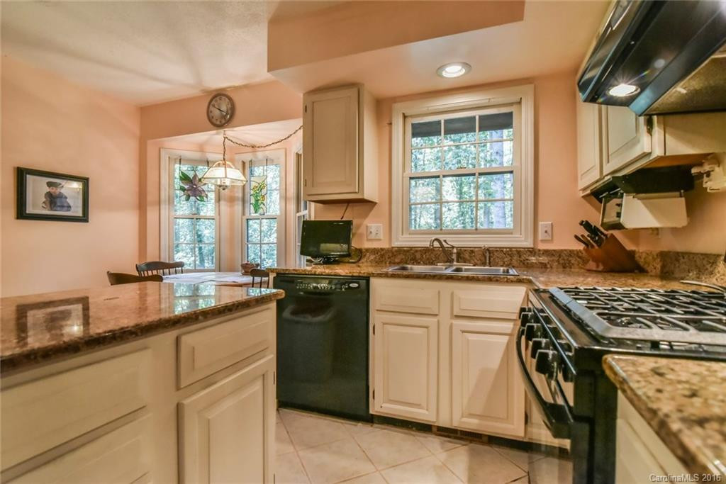 101 Prestwick Drive - Photo 11