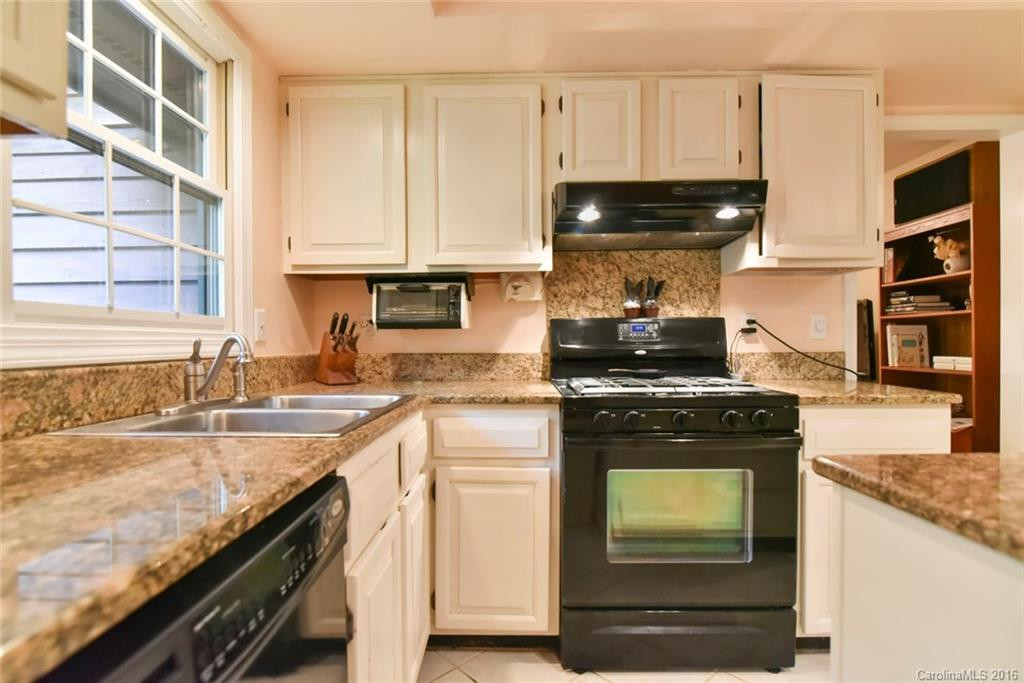 101 Prestwick Drive - Photo 13