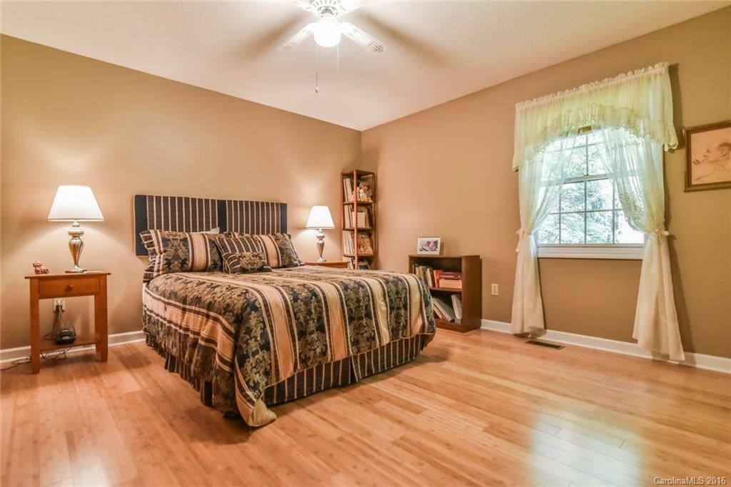 101 Prestwick Drive - Photo 16