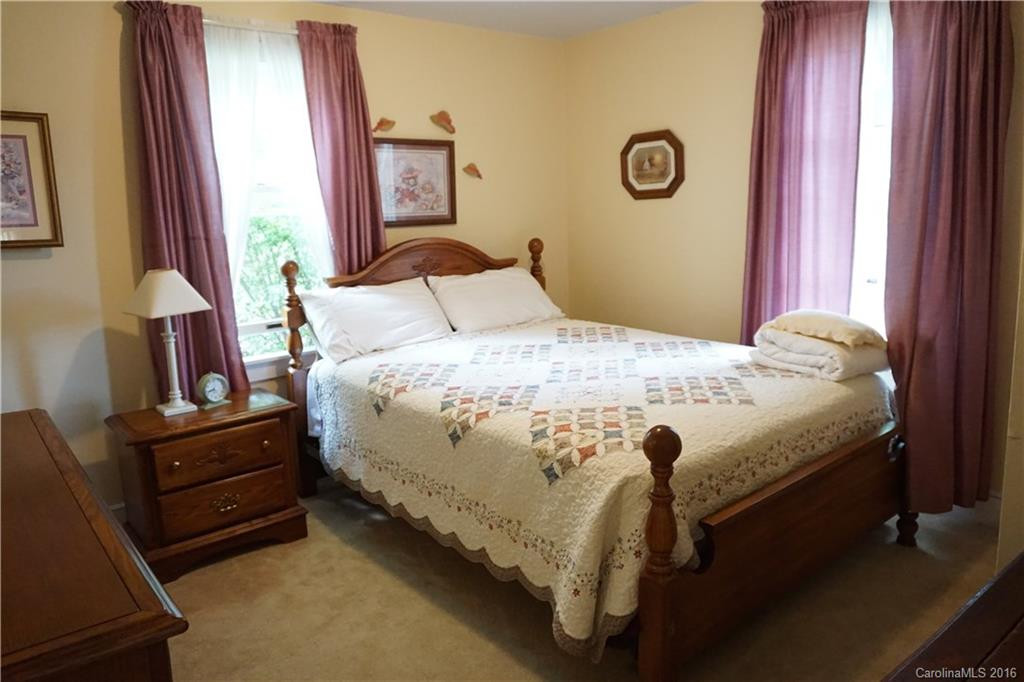 831 Dale Road - Photo 11