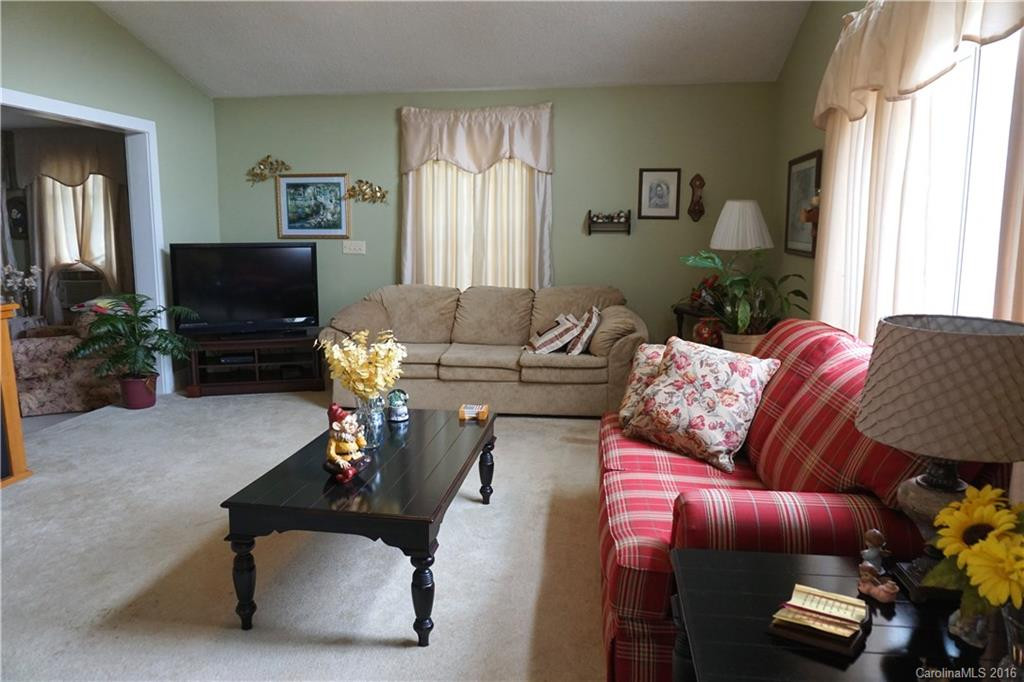831 Dale Road - Photo 7