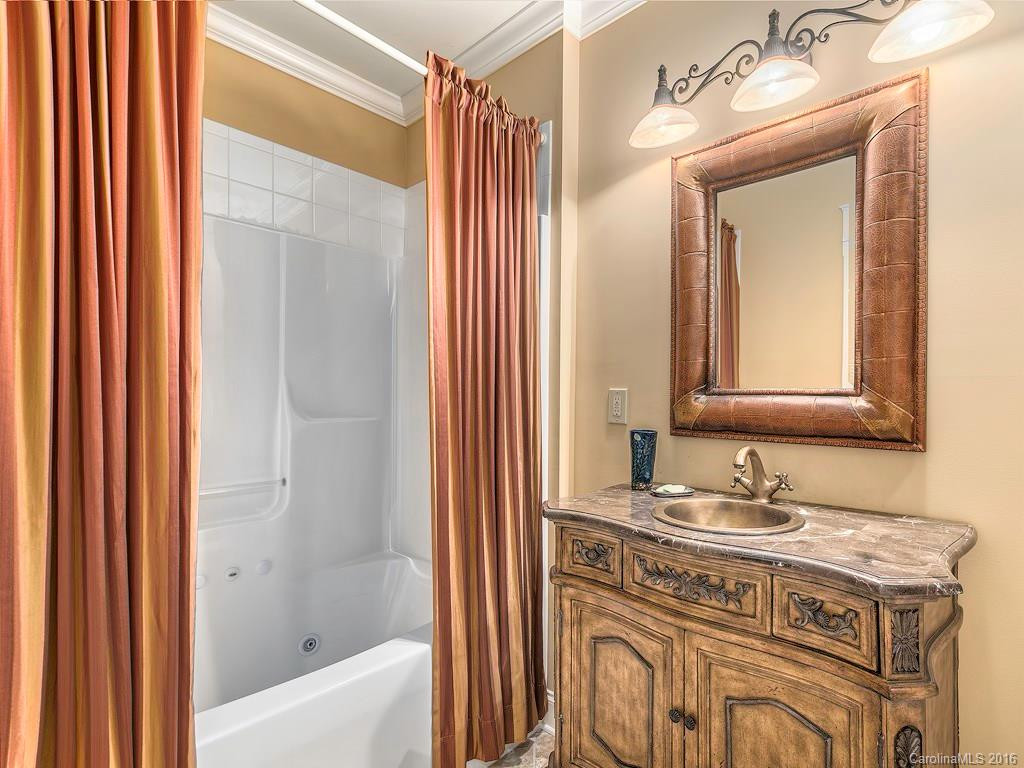 2772 Leucothae Way - Photo 17