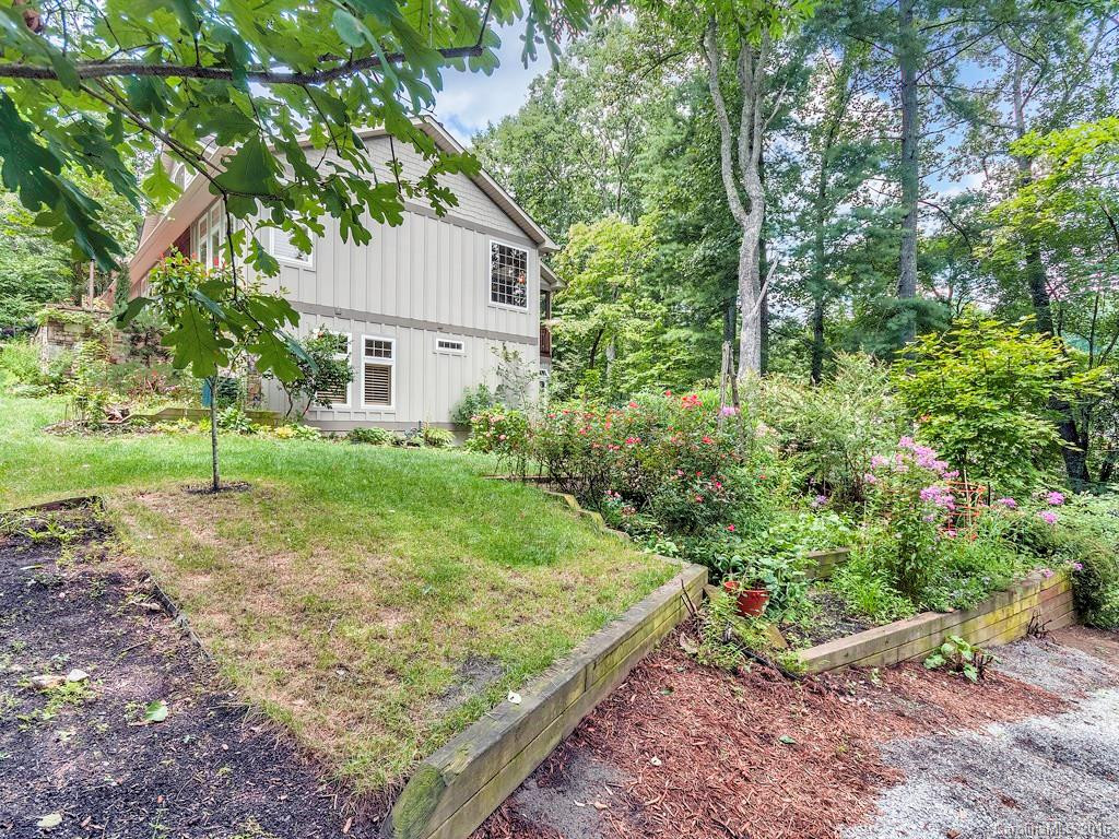 2772 Leucothae Way - Photo 24
