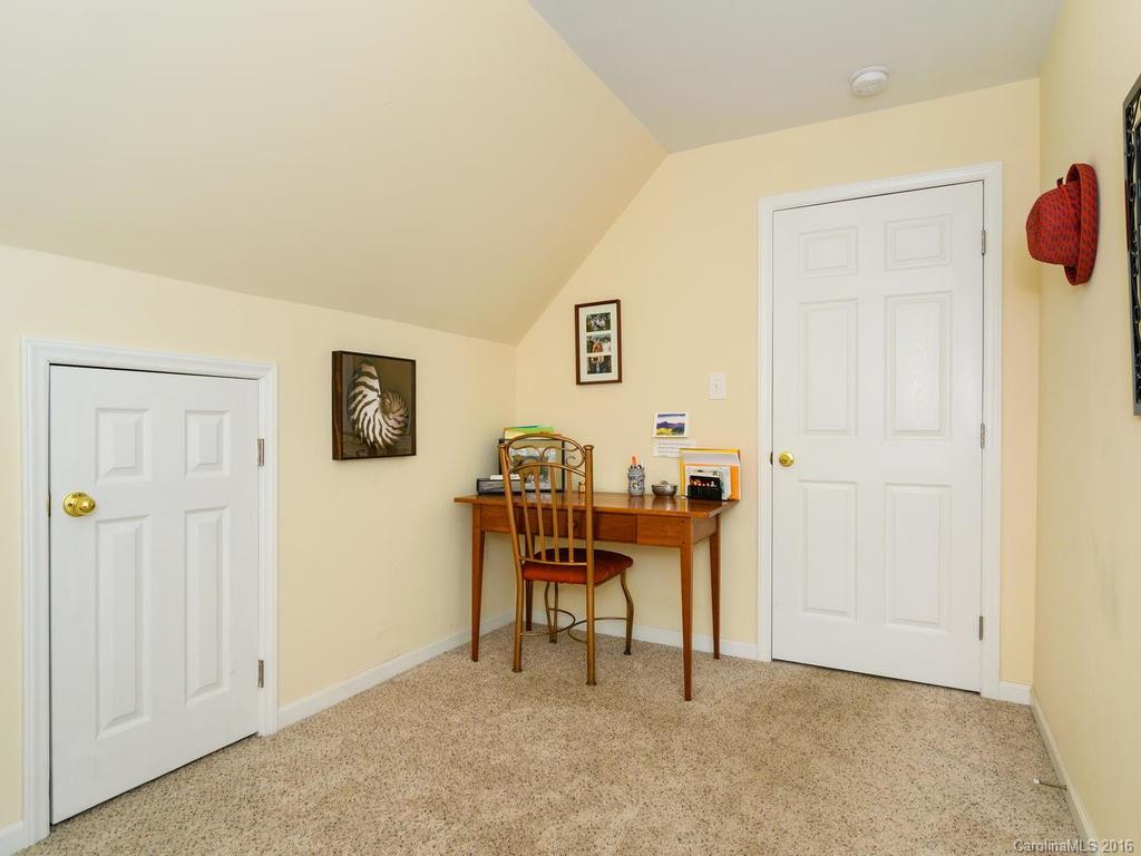 314 Westover Drive - Photo 18