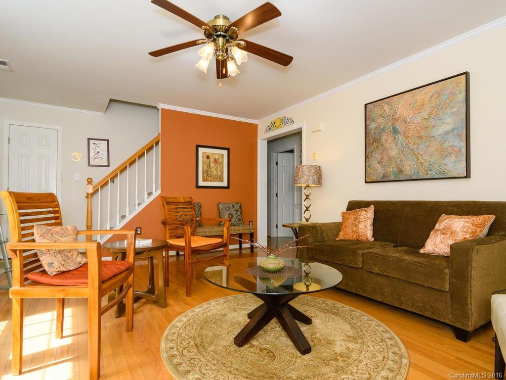 314 Westover Drive - Photo 4