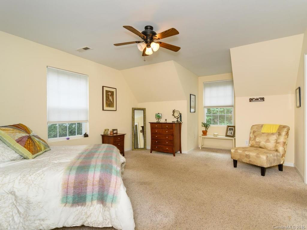 314 Westover Drive - Photo 8