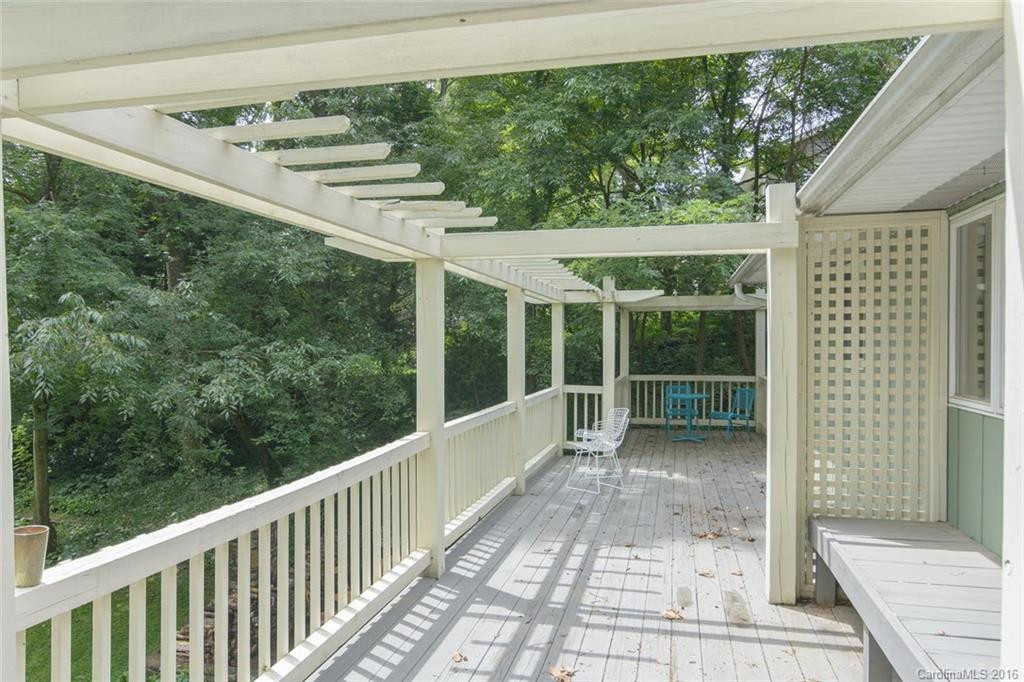 18 Crockett Avenue - Photo 17
