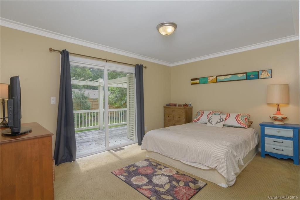 18 Crockett Avenue - Photo 7
