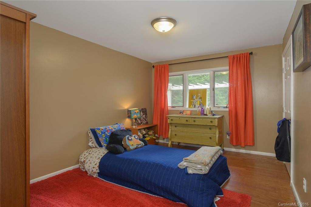 18 Crockett Avenue - Photo 9