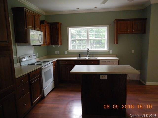 71 Hawke Woods Road - Photo 7