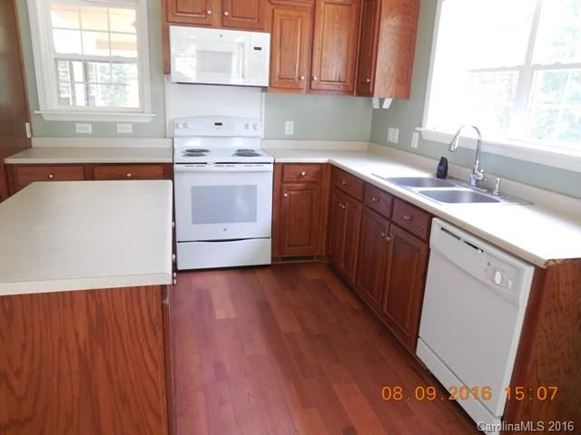 71 Hawke Woods Road - Photo 8