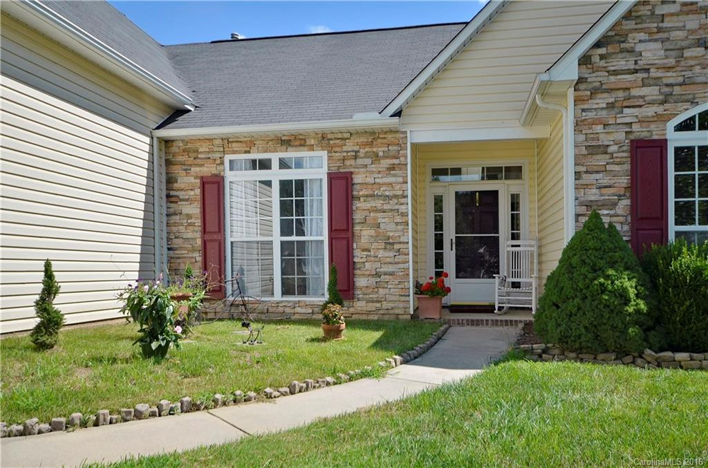 18 Meadow Walk Court - Photo 2
