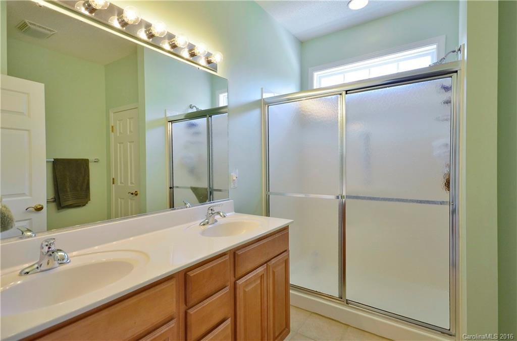 18 Meadow Walk Court - Photo 13