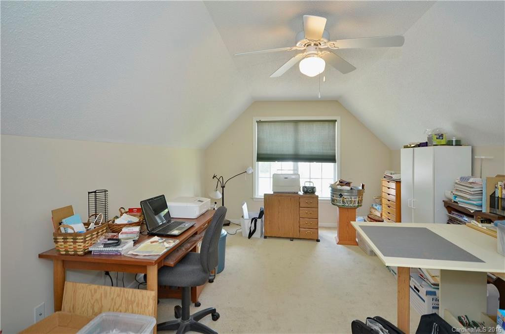18 Meadow Walk Court - Photo 14