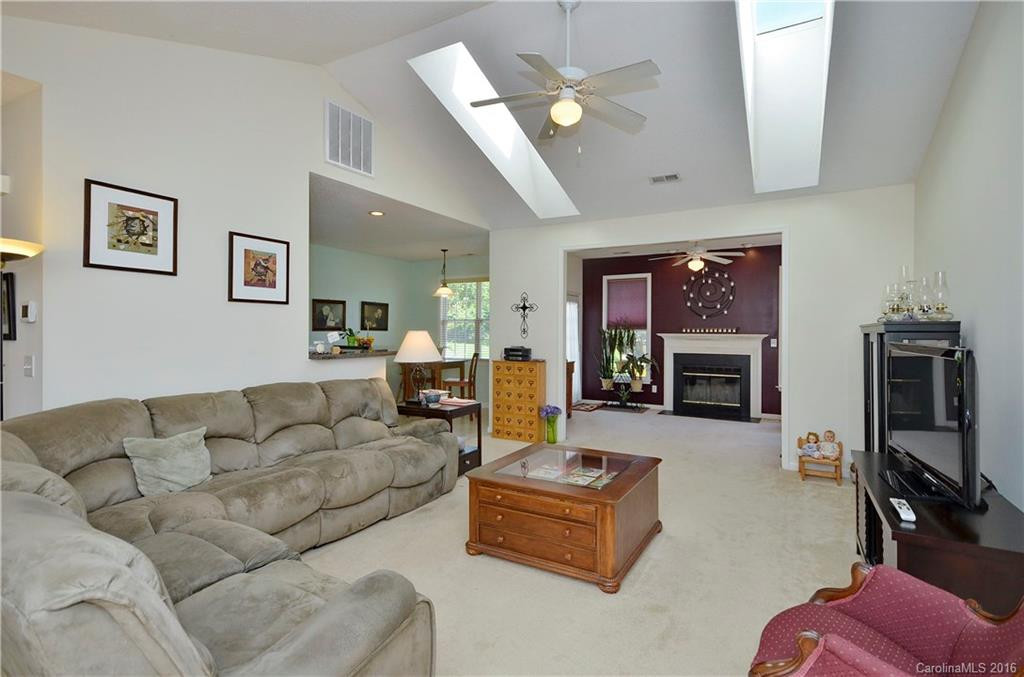 18 Meadow Walk Court - Photo 6